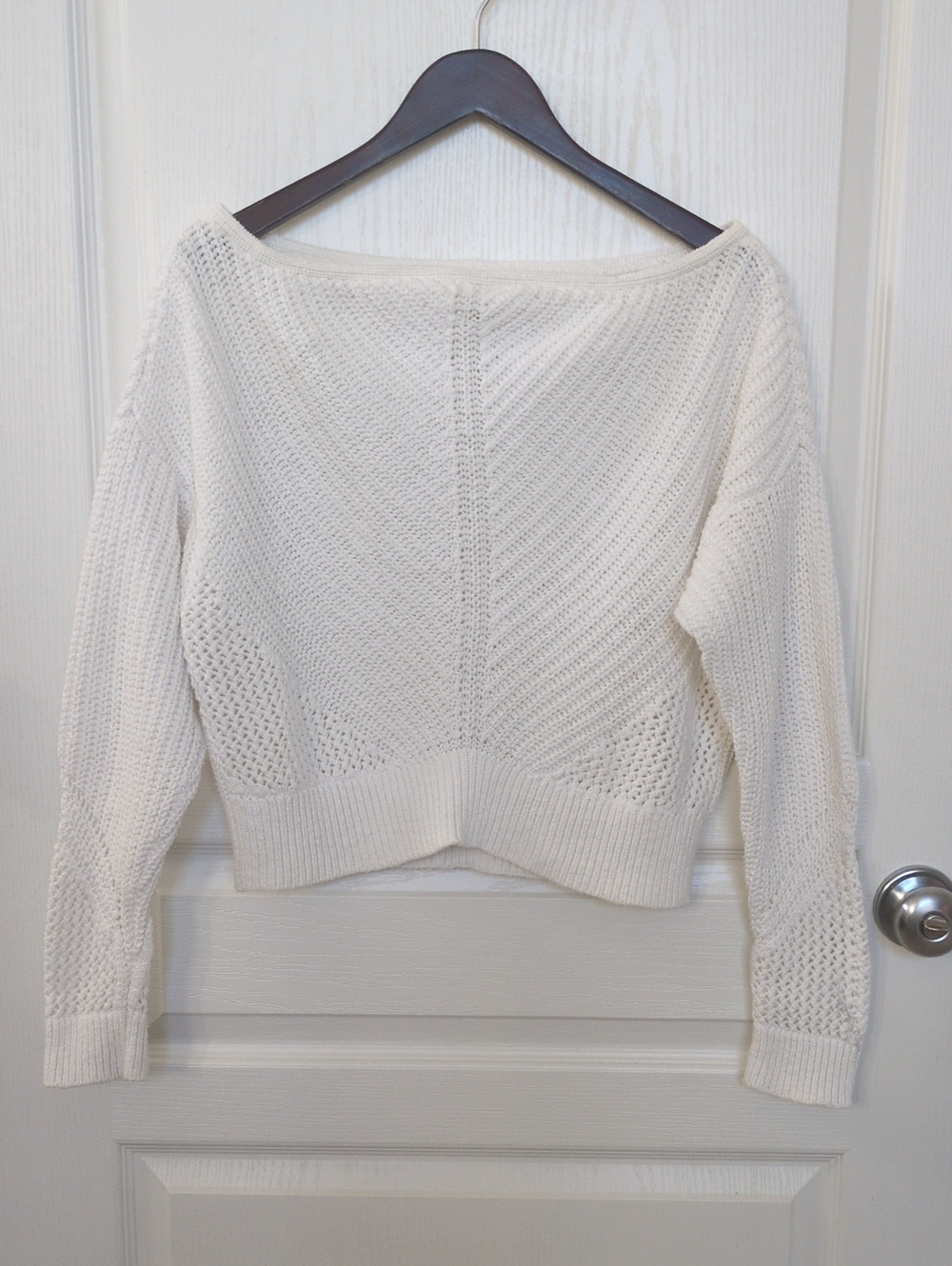 Abercrombie & Fitch Off‑Shoulder/Boat neck 100% Cotton Sweater